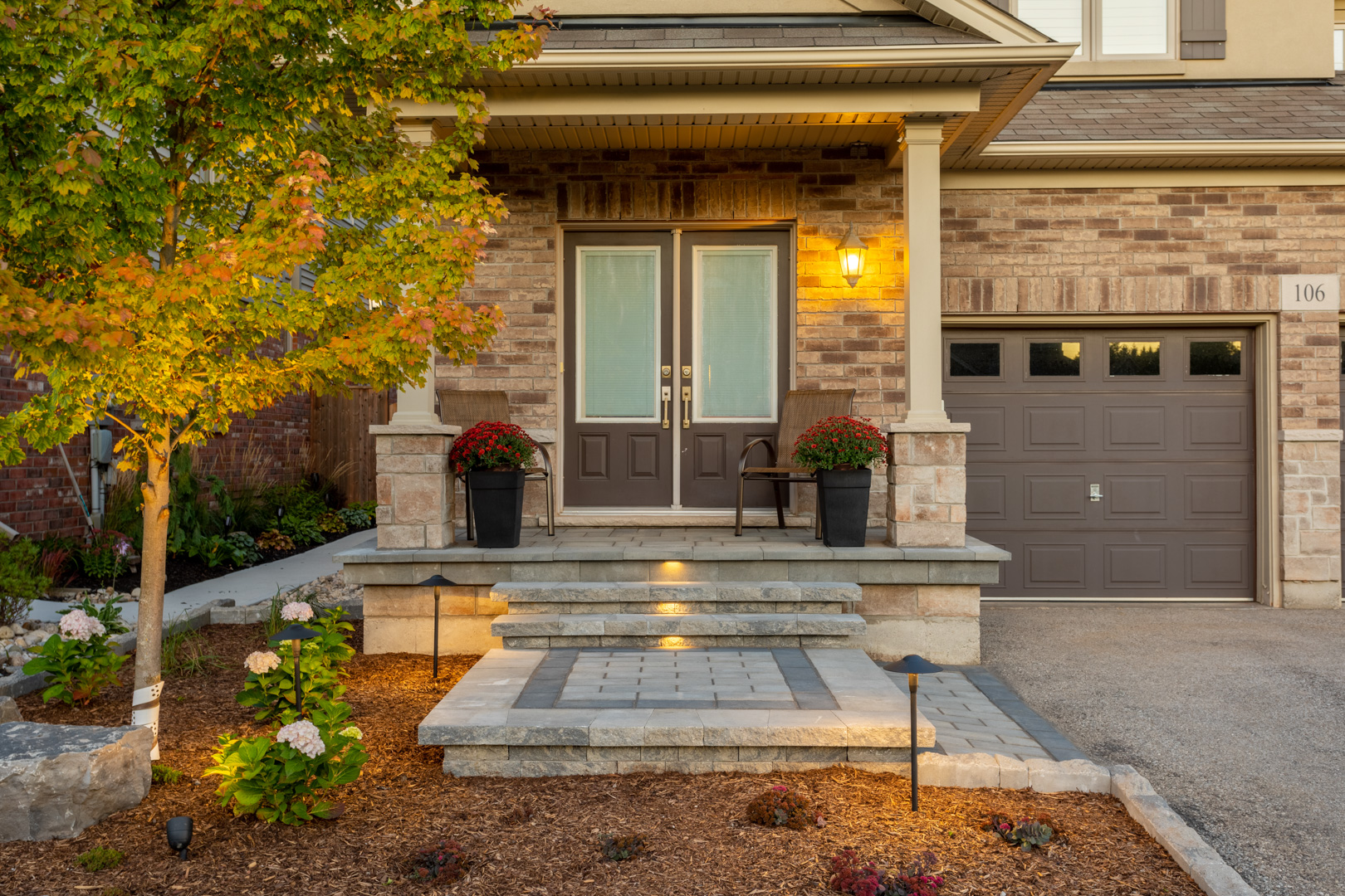 Front entrance with lighting in Kitchener, ON